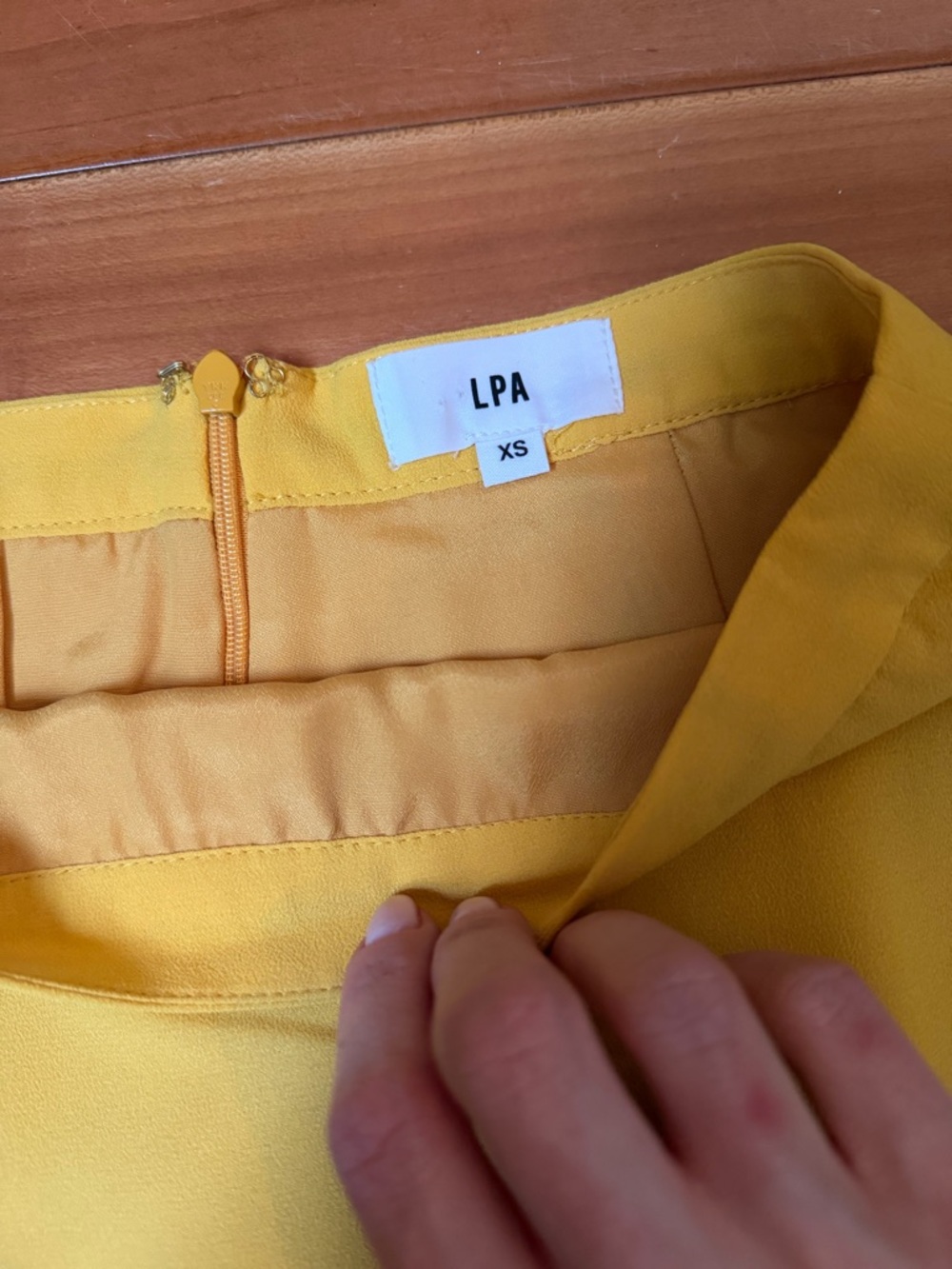 LPA Ruffle Mini Skirt - XS - Picture 6 of 10